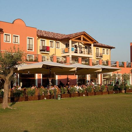 Th Lazise - Hotel Parchi Del Garda Exteriör bild